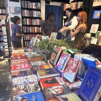Buxton Books - Bookstores Near Me - Charleston, South Carolina Buxton Books - Bookstores Near Me - Charleston, South Carolina