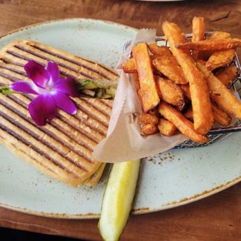 Fairview Farmers - Chicken Pesto Panini - Breakfast & Brunch Near Me - Fairview, Texas