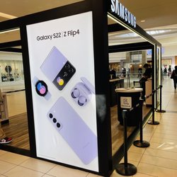 Samsung Experience Store - Samsung