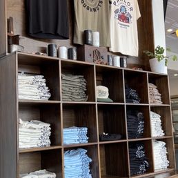 Eat area, accessories