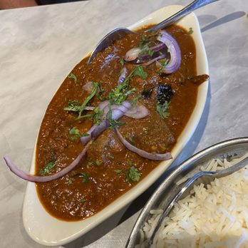 Saffron - Vindaloo lamb.....and it was spicy! - Indian Near Me - Rogers, Arkansas Saffron - Vindaloo lamb.....and it was spicy! - Indian Near Me - Rogers, Arkansas