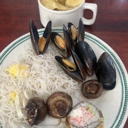 Hong Kong Buffet - Always fresh the mussels were a plus
