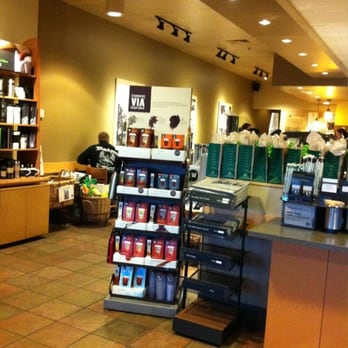 Starbucks - Coffee & Tea Near Me - Wethersfield, Connecticut