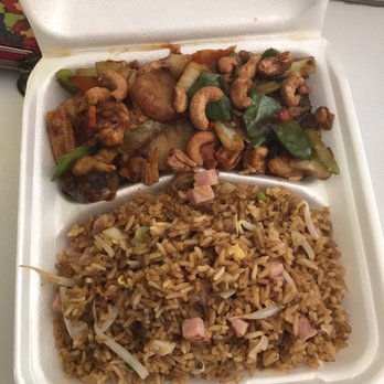 China Ocean Restaurant - Cashew chicken lunch special - Chinese Near Me - Miami, Florida