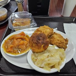 Alma Jean's Southern Kookin - Fried Chicken, Yams, Cabbage and bread pudding.