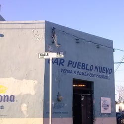 El Pueblo Nuevo - Entrada