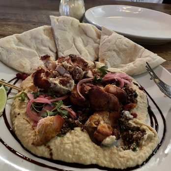 City Tap Loudoun - Chicken Tandoori with hummus - American Near Me - Ashburn, Virginia City Tap Loudoun - Chicken Tandoori with hummus - American Near Me - Ashburn, Virginia