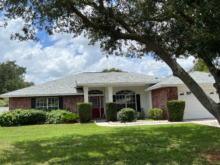 Slide of Parlament Roofing and Construction