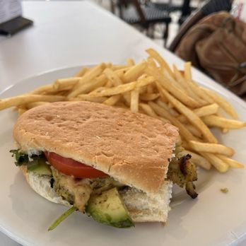 Baracoa Cuban Restaurant - Sandwich De Pollo - Cuban Near Me - Palmdale, California Baracoa Cuban Restaurant - Sandwich De Pollo - Cuban Near Me - Palmdale, California