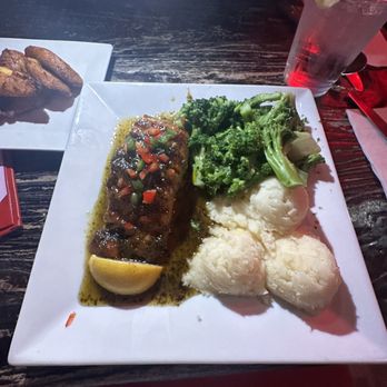 Sugarcane - Jambalasi Salmon - Caribbean Near Me - Brooklyn, New York