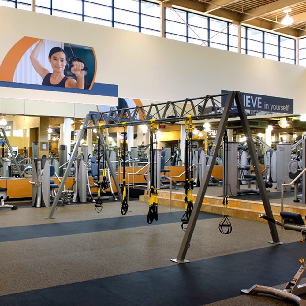 24 Hour Fitness - Burbank Empire