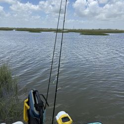 Louis' Bait Shop & Fishing Pier - Jones Bay 1' - 6' deep