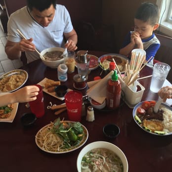 Vietnam House - Beef pho. Pork chops. Chicken and vegetables 2pm on Friday. No wait - Vietnamese Near Me - Myrtle Beach, South Carolina Vietnam House - Beef pho. Pork chops. Chicken and vegetables 2pm on Friday. No wait - Vietnamese Near Me - Myrtle Beach, South Carolina