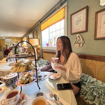 Dartealing Lounge - Great place for photos!! - Tea Rooms Near Me - San Francisco, California Dartealing Lounge - Great place for photos!! - Tea Rooms Near Me - San Francisco, California
