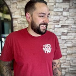 Sunshine's Full Service Barbershop - Clean up.
