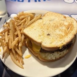 user provided Smashers Bullpen photo