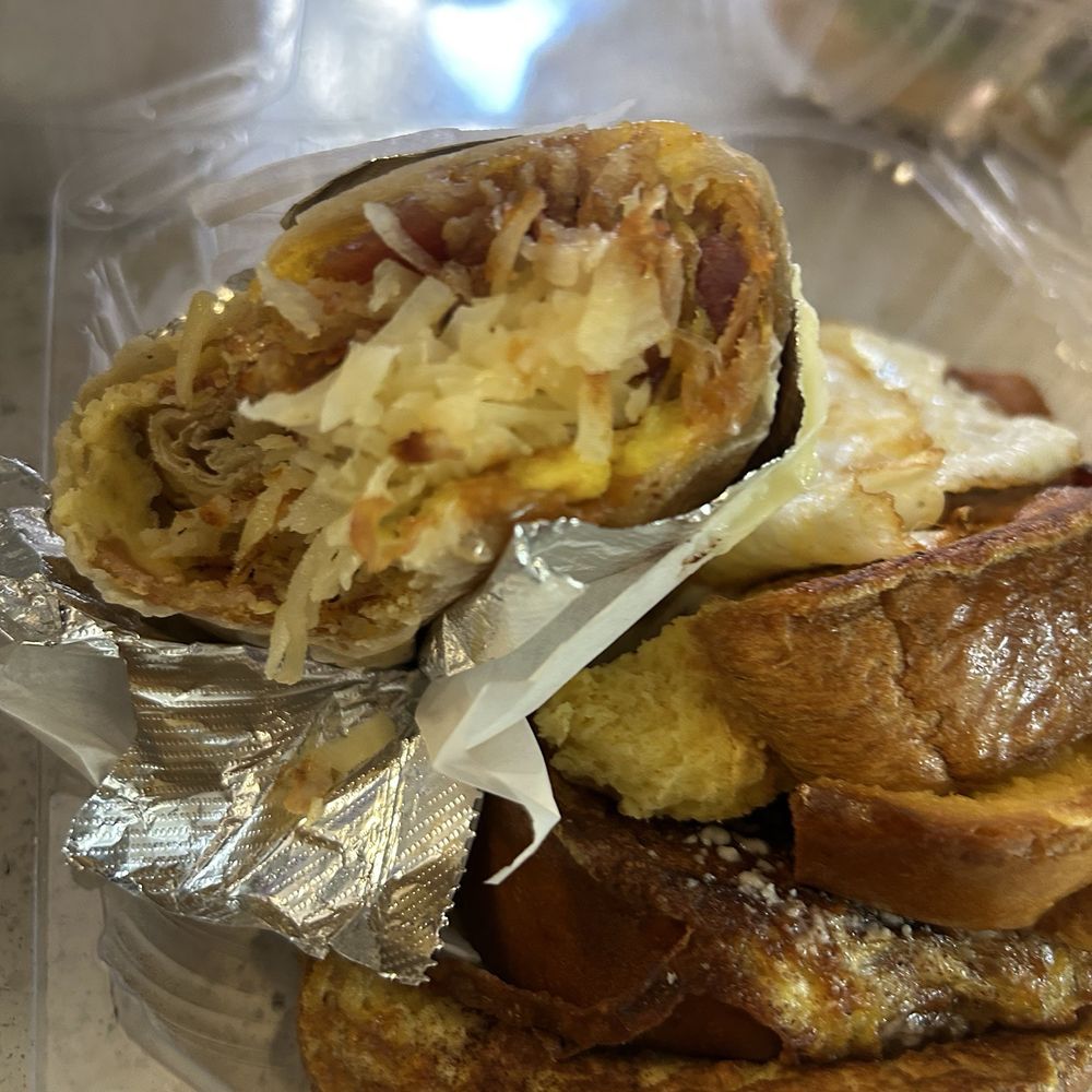 Fantasy Burgers - Bacon breakfast burrito and French toast - Burgers Near Me - Long Beach, California Fantasy Burgers - Bacon breakfast burrito and French toast - Burgers Near Me - Long Beach, California