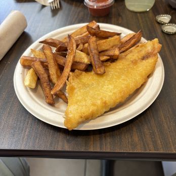 Lil' Britain - British Near Me - Bennington, Vermont