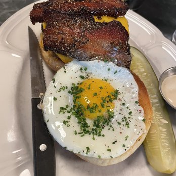 Au Cheval - Single Cheeseburger - Bars Near Me - Chicago, Illinois