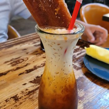 Kin Long Beach - Thai Tea - Thai Near Me - Long Beach, California