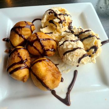 Coconut Thai - Fried Bananas with Toasted Coconut Ice Cream - Thai Near Me - Edina, Minnesota