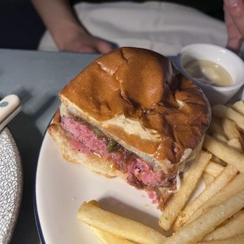 Camelia - Dry-Aged burger - French Near Me - Los Angeles, California