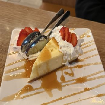 De La Fuente Tacos De Birria - Cheesecake dessert. Delicious and not overpowering - Mexican Near Me - Garland, Texas De La Fuente Tacos De Birria - Cheesecake dessert. Delicious and not overpowering - Mexican Near Me - Garland, Texas