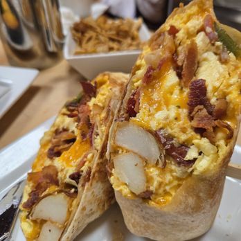 Scratch Kitchen & Taproom - Breakfast burrito - Bars Near Me - Apex, North Carolina
