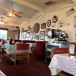 Red Hill Coffee Shop - Just like the old times