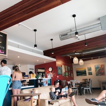 Philz Coffee - Seating area - Coffee & Tea Near Me - Encinitas, California Philz Coffee - Seating area - Coffee & Tea Near Me - Encinitas, California
