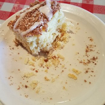 Mo's Egg House - Free Coffee Cake - Breakfast & Brunch Near Me - Temecula, California Mo's Egg House - Free Coffee Cake - Breakfast & Brunch Near Me - Temecula, California