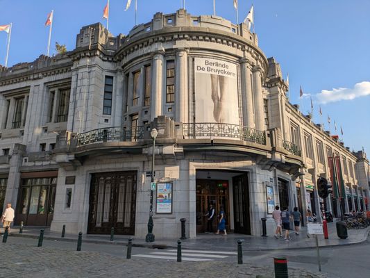 BOZAR by null