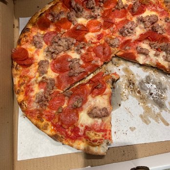 Sergio's Pizza & Restaurant - Pepperoni &Sausage Pizza - Italian Near Me - Hamden, Connecticut Sergio's Pizza & Restaurant - Pepperoni &Sausage Pizza - Italian Near Me - Hamden, Connecticut