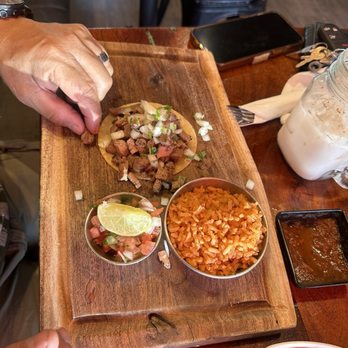 Amelias Mexican Kitchen - Asado taco - Mexican Near Me - Tucson, Arizona