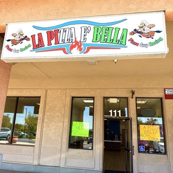 La Pizza E’ Bella - Front entrance - Pizza Near Me - Paso Robles, California La Pizza E’ Bella - Front entrance - Pizza Near Me - Paso Robles, California