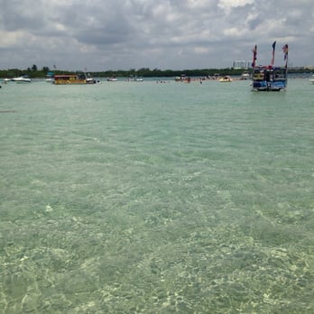 Haulover Sandbar - Crystal clear water today - Local Flavor Near Me - Miami, Florida Haulover Sandbar - Crystal clear water today - Local Flavor Near Me - Miami, Florida