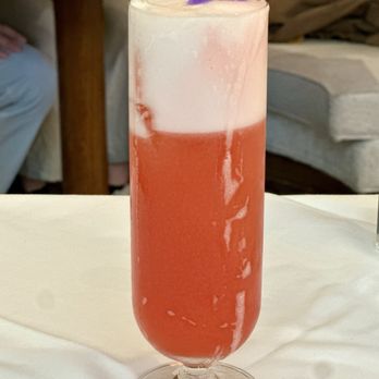 Gloria - BROOKLYN SOUR - Earl Grey tea infused Absolut vodka, Giffard peach liqueur, lemon juice, raspberry puree, Fever Tree Sicilian lemonade. - Italian Near Me - London, XGL Gloria - BROOKLYN SOUR - Earl Grey tea infused Absolut vodka, Giffard peach liqueur, lemon juice, raspberry puree, Fever Tree Sicilian lemonade. - Italian Near Me - London, XGL