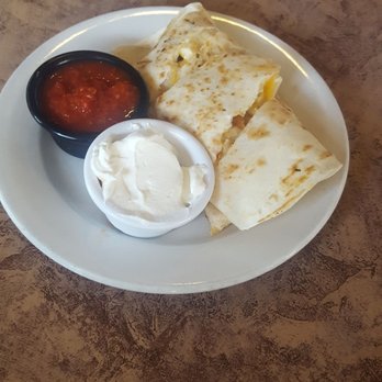 The Old Mohawk - Chicken quesadilla - American Near Me - Columbus, Ohio