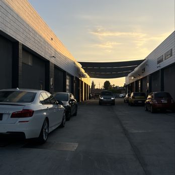 Bimmer Tech - Auto Repair Near Me - Los Angeles, California Bimmer Tech - Auto Repair Near Me - Los Angeles, California