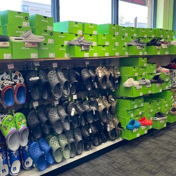 Rack Room Shoes - Shoe Stores Near Me - Raleigh, North Carolina