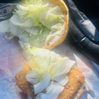 Burger King - A look inside, very little tartar sauce, lettuce a bit unkempt! - Burgers Near Me - Winston-salem, North Carolina