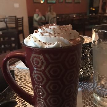 Novella Wine Bar - Got chocolate - Cafes Near Me - Saint Louis, Missouri