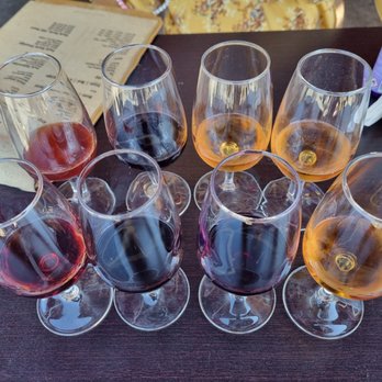 Taberninha do Manel - Portuguese Near Me - Vila Nova de Gaia, 13