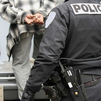 Cindy's Bail Bonds - Bail Bondsmen Near Me - Angleton, Texas Cindy's Bail Bonds - Bail Bondsmen Near Me - Angleton, Texas