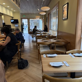 Sora Dining Soba - Photo 7: Dining area - Japanese Near Me - San Francisco, California Sora Dining Soba - Photo 7: Dining area - Japanese Near Me - San Francisco, California