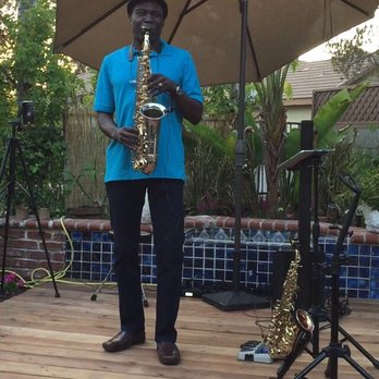 Vaughn Fahie Jazz - Musicians Near Me - Orange, California Vaughn Fahie Jazz - Musicians Near Me - Orange, California