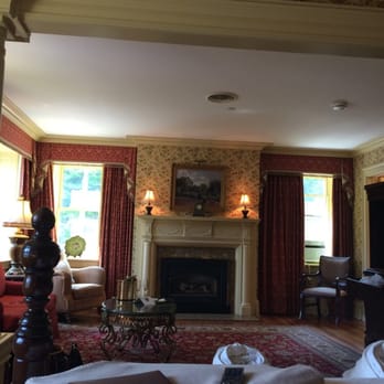 The Inn at Erlowest - The scyler room! Goergus - Hotels Near Me - Lake George, New York The Inn at Erlowest - The scyler room! Goergus - Hotels Near Me - Lake George, New York