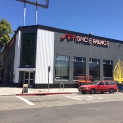 Shoe Palace