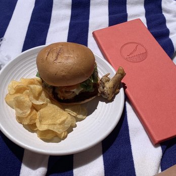 Trouvail - Chicken sandwich from the bbq - Hotels Near Me - Miami Beach, Florida