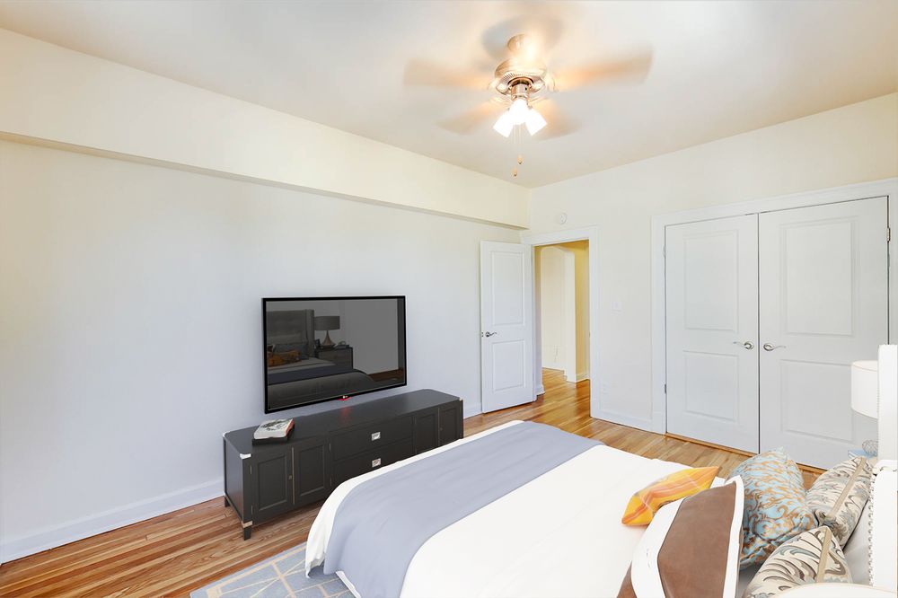 FRONTENAC APARTMENTS Updated August 2024 33 Photos 4550